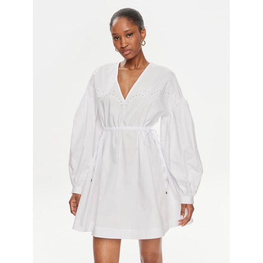 Pinko Sukienka codzienna Ace Ventura Abito 103723 A1XO Biały Regular Fit ze sklepu MODIVO w kategorii Sukienki - zdjęcie 182664236