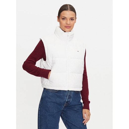 Tommy Jeans Bezrękawnik Essential DW0DW19696 Biały Regular Fit ze sklepu MODIVO w kategorii Kamizelki damskie - zdjęcie 182664755