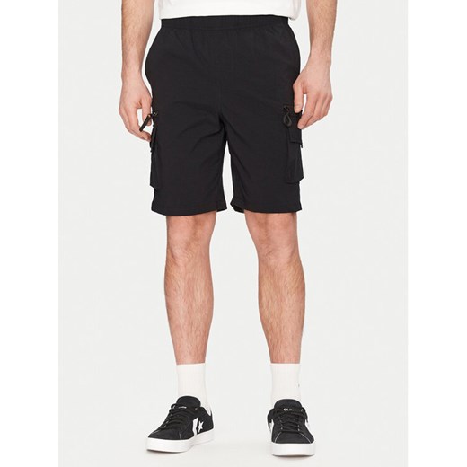 Resteröds Szorty materiałowe Marc 55251 6440 Czarny Regular Fit ze sklepu MODIVO w kategorii Spodenki męskie - zdjęcie 182665969