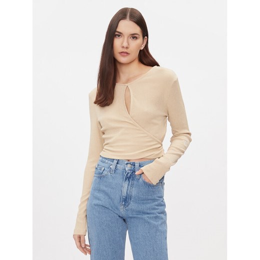 Calvin Klein Jeans Bluzka J20J222559 Beżowy Slim Fit ze sklepu MODIVO w kategorii Bluzki damskie - zdjęcie 182667759