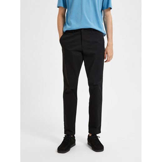 Selected Homme Chinosy New 16087663 Czarny Slim Fit ze sklepu MODIVO w kategorii Spodnie męskie - zdjęcie 182668098