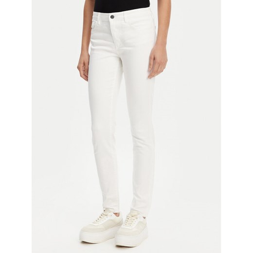 Armani Exchange Jeansy XW000123 AF10862 M0054 Biały Skinny Fit ze sklepu MODIVO w kategorii Jeansy damskie - zdjęcie 182669195
