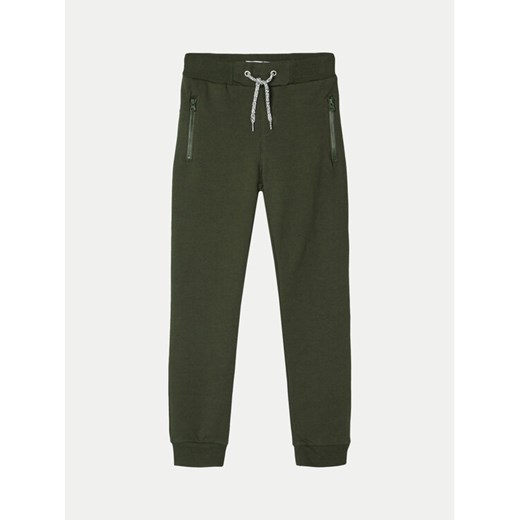 NAME IT Spodnie dresowe 13147424 Zielony Regular Fit ze sklepu MODIVO w kategorii Spodnie chłopięce - zdjęcie 182669686