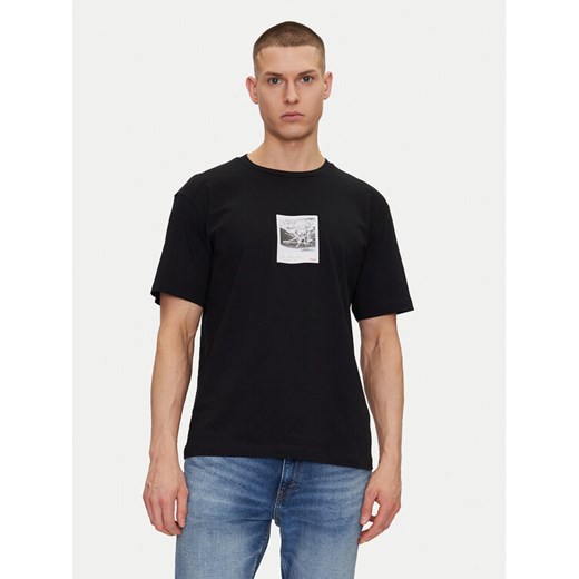 HUGO T-Shirt Darthy 50537535 Czarny Relaxed Fit ze sklepu MODIVO w kategorii T-shirty męskie - zdjęcie 182670339