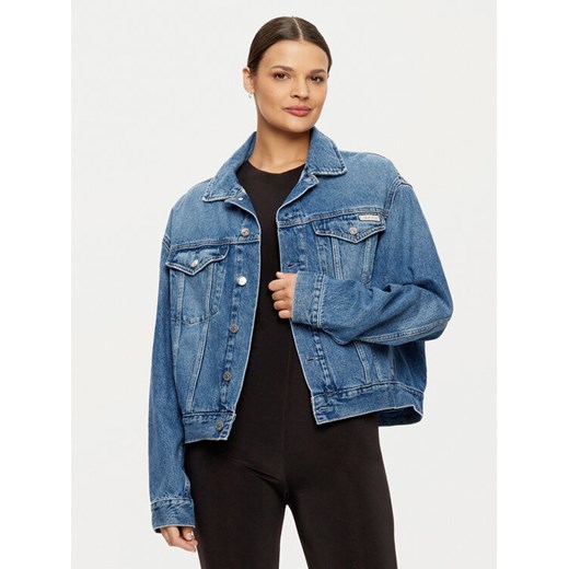 Calvin Klein Jeans Kurtka jeansowa J20J224546 Granatowy Boxy Fit ze sklepu MODIVO w kategorii Kurtki damskie - zdjęcie 182672617