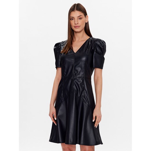 DKNY Sukienka z imitacji skóry DD2K4479 Granatowy Regular Fit ze sklepu MODIVO w kategorii Sukienki - zdjęcie 182673735