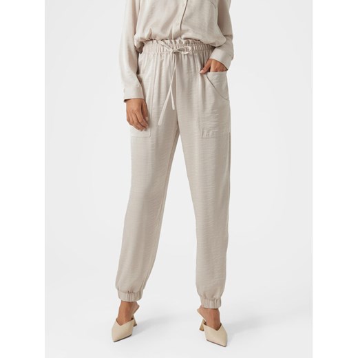Vero Moda Spodnie materiałowe Marys 10300405 Écru Loose Fit ze sklepu MODIVO w kategorii Spodnie damskie - zdjęcie 182673997