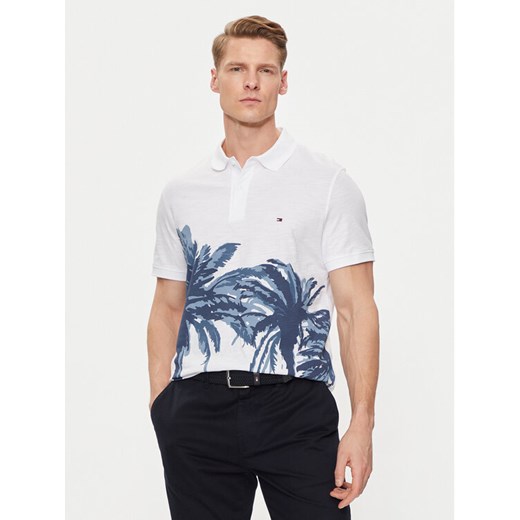 Tommy Hilfiger Polo Palm Print MW0MW34758 Biały Regular Fit ze sklepu MODIVO w kategorii T-shirty męskie - zdjęcie 182675325