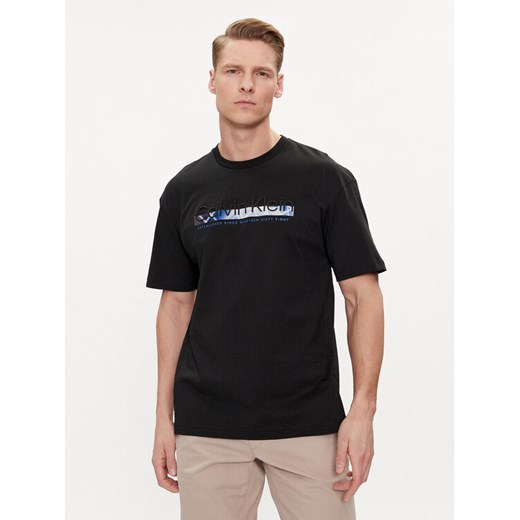 Calvin Klein T-Shirt Raised Linear Logo K10K112490 Czarny Regular Fit ze sklepu MODIVO w kategorii T-shirty męskie - zdjęcie 182675487