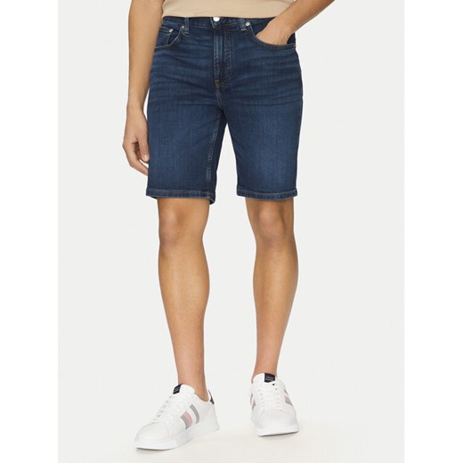 Tommy Hilfiger Szorty jeansowe Brooklyn MW0MW39196 Granatowy Slim Fit ze sklepu MODIVO w kategorii Spodenki męskie - zdjęcie 182676059