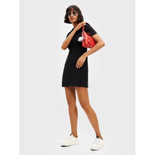 Desigual Sukienka codzienna Keira 22WWVW46 Czarny Slim Fit ze sklepu MODIVO w kategorii Sukienki - zdjęcie 182676105