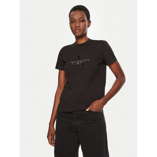 Calvin Klein Jeans T-Shirt J20J224983 Czarny Regular Fit ze sklepu MODIVO w kategorii Bluzki damskie - zdjęcie 182676967