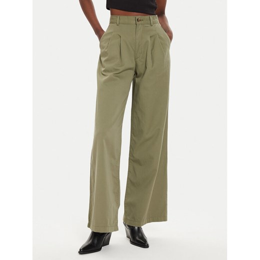 Levi's® Spodnie materiałowe A7535-0000 Zielony Wide Leg ze sklepu MODIVO w kategorii Spodnie damskie - zdjęcie 182678069