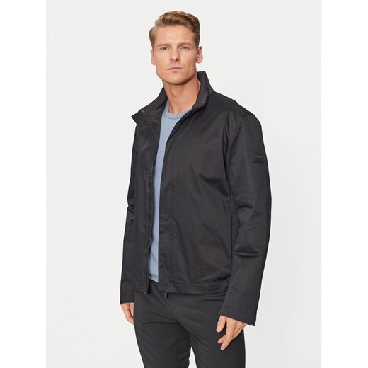 Calvin Klein Kurtka przejściowa K10K112784 Czarny Regular Fit ze sklepu MODIVO w kategorii Kurtki męskie - zdjęcie 182678127