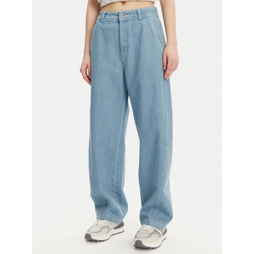 Converse Jeansy Berrel 10027410-A01 Niebieski Relaxed Fit ze sklepu MODIVO w kategorii Jeansy damskie - zdjęcie 182679426