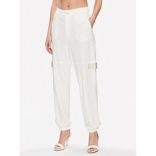 Liu Jo Sport Spodnie dresowe TA3156 J5942 Biały Regular Fit ze sklepu MODIVO w kategorii Spodnie damskie - zdjęcie 182679775