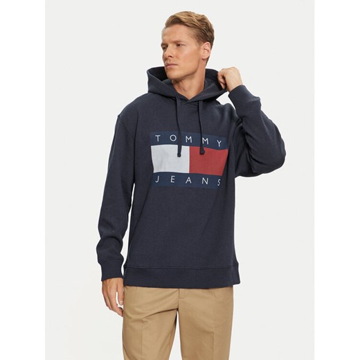 Tommy Jeans Bluza DM0DM20591 Granatowy Relaxed Fit ze sklepu MODIVO w kategorii Bluzy męskie - zdjęcie 182680307
