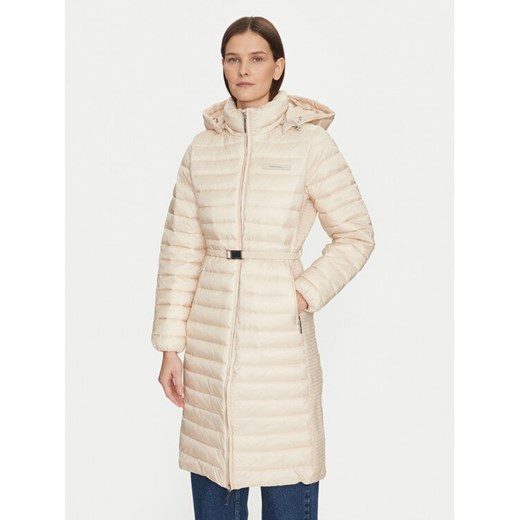 Calvin Klein Kurtka zimowa K20K207732 Beżowy Slim Fit ze sklepu MODIVO w kategorii Kurtki damskie - zdjęcie 182680819