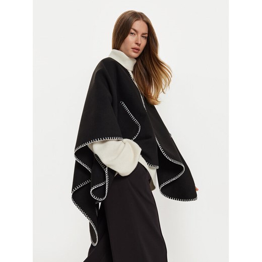 Pieces Ponczo Nadja 17152351 Czarny Relaxed Fit ze sklepu MODIVO w kategorii Poncza - zdjęcie 182683299