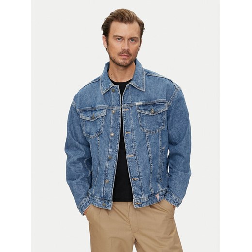 Guess Jeans Kurtka jeansowa M4YN38 D5DO2 Niebieski Regular Fit ze sklepu MODIVO w kategorii Kurtki męskie - zdjęcie 182684297