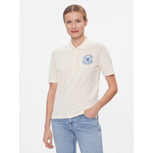 Tommy Hilfiger Polo Reg Crest Emb Polo Ss WW0WW41061 Écru Regular Fit ze sklepu MODIVO w kategorii Bluzki damskie - zdjęcie 182684795