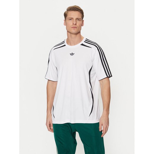 adidas T-Shirt adicolor Teamgeist JP1113 Biały Loose Fit ze sklepu MODIVO w kategorii T-shirty męskie - zdjęcie 182685775