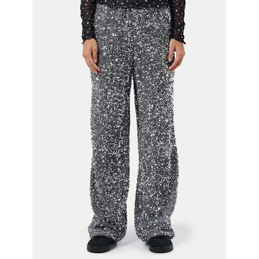 Noisy May Spodnie materiałowe Mia 27032396 Srebrny Loose Fit ze sklepu MODIVO w kategorii Spodnie damskie - zdjęcie 182686776