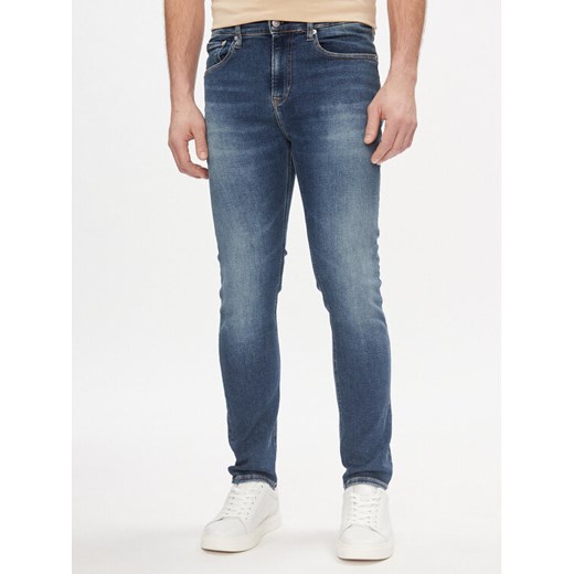 Calvin Klein Jeans Jeansy Skinny J30J324198 Granatowy Skinny Fit ze sklepu MODIVO w kategorii Jeansy męskie - zdjęcie 182687569