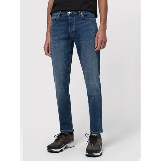 Boss Jeansy 50437775 Niebieski Tapered Fit ze sklepu MODIVO w kategorii Jeansy męskie - zdjęcie 182687919