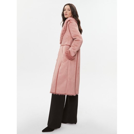 TWINSET Kożuch 232TT2100 Różowy Regular Fit ze sklepu MODIVO w kategorii Kożuchy - zdjęcie 182688127