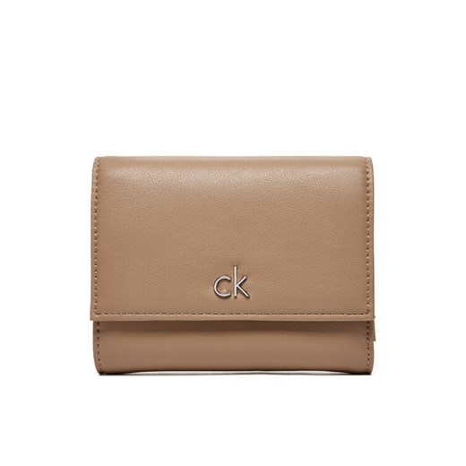 Calvin Klein Mały Portfel Damski Ck Daily Medium Trifold_Pbl K60K612851 Beżowy ze sklepu MODIVO w kategorii Portfele damskie - zdjęcie 182688466