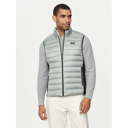 Calvin Klein Kamizelka Recycled Side Logo K10K108292 Zielony Regular Fit ze sklepu MODIVO w kategorii Kamizelki męskie - zdjęcie 182689258