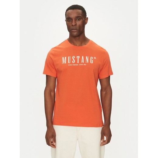 Mustang T-Shirt Austin 1016264 Pomarańczowy Regular Fit ze sklepu MODIVO w kategorii T-shirty męskie - zdjęcie 182690066