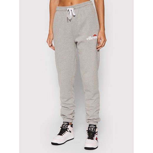 Ellesse Spodnie dresowe Noora SGK13459 Szary Regular Fit ze sklepu MODIVO w kategorii Spodnie damskie - zdjęcie 182690119