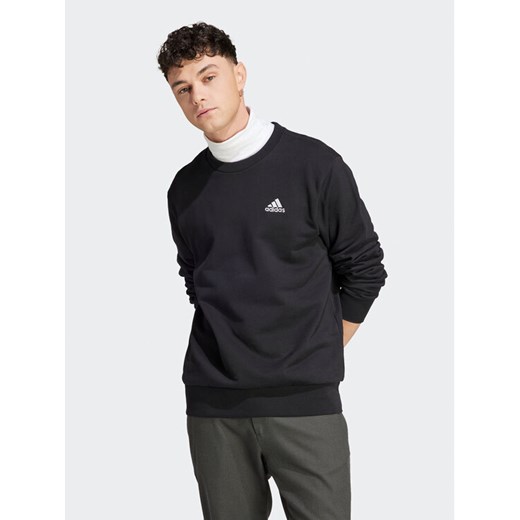adidas Bluza Essentials French Terry Embroidered Small Logo Sweatshirt IC9329 Czarny Regular Fit ze sklepu MODIVO w kategorii Bluzy męskie - zdjęcie 182690156
