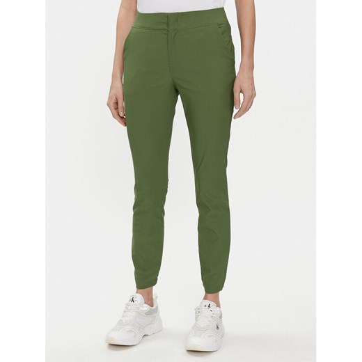 Columbia Spodnie outdoor Firwood Camp™ II 1885343 Zielony Regular Fit ze sklepu MODIVO w kategorii Spodnie damskie - zdjęcie 182691386