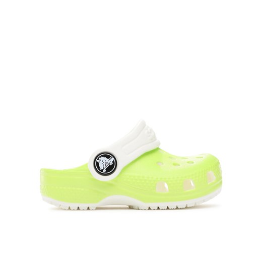 Crocs Klapki Crocs Classic Glow In The Dark Clog T 209161 Zielony ze sklepu MODIVO w kategorii Klapki dziecięce - zdjęcie 182692559