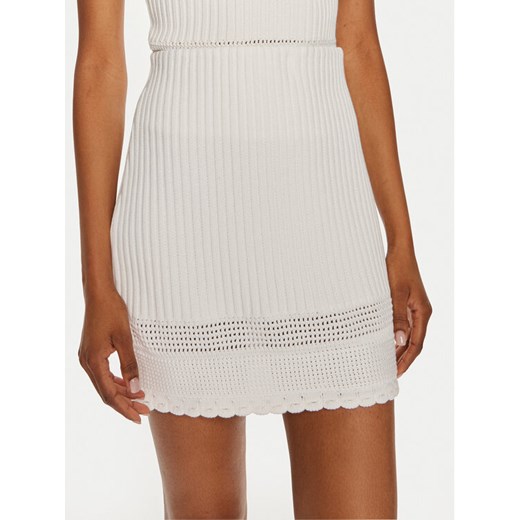 United Colors Of Benetton Spódnica mini 1594D001E Biały Regular Fit ze sklepu MODIVO w kategorii Spódnice - zdjęcie 182693359