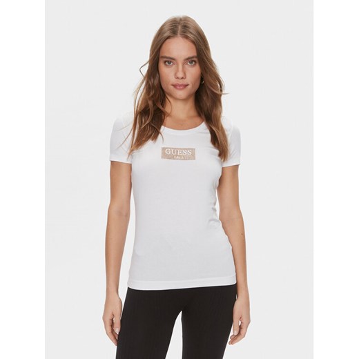 Guess T-Shirt W4RI33 J1314 Biały Slim Fit ze sklepu MODIVO w kategorii Bluzki damskie - zdjęcie 182693568