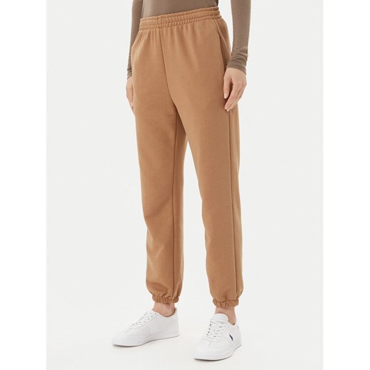 ViCOLO Spodnie dresowe TD0573 Brązowy Regular Fit ze sklepu MODIVO w kategorii Spodnie damskie - zdjęcie 182694176