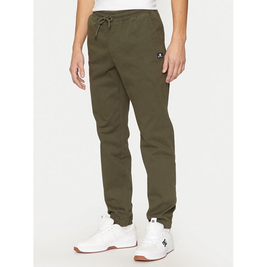 Champion Joggery 220518 Zielony Regular Fit ze sklepu MODIVO w kategorii Spodnie męskie - zdjęcie 182696006