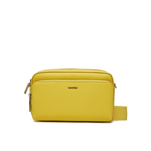 Calvin Klein Torebka Ck Must Camera Bag K60K611927 Żółty ze sklepu MODIVO w kategorii Listonoszki - zdjęcie 182696589