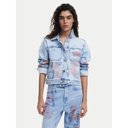 Desigual Kurtka jeansowa Los Angeles 25SWED03 Niebieski Regular Fit ze sklepu MODIVO w kategorii Kurtki damskie - zdjęcie 182699555