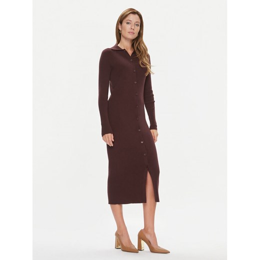 Calvin Klein Sukienka dzianinowa K20K206021 Bordowy Regular Fit ze sklepu MODIVO w kategorii Sukienki - zdjęcie 182700828