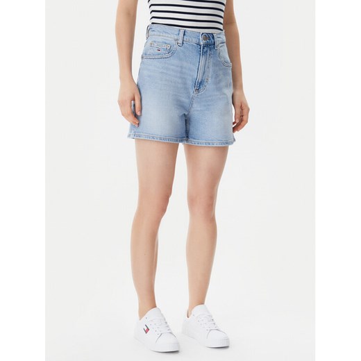 Tommy Jeans Szorty jeansowe DW0DW20091 Niebieski Mom Fit ze sklepu MODIVO w kategorii Szorty - zdjęcie 182700956