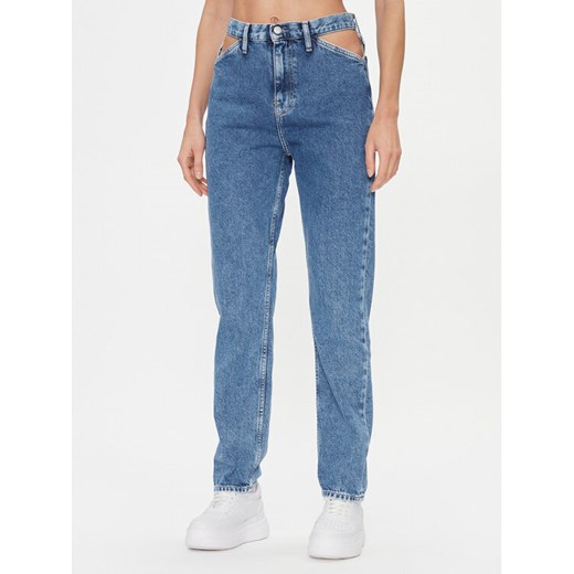 Calvin Klein Jeans Jeansy Authentic Slim Straight Cut Out J20J222433 Niebieski Slim Fit ze sklepu MODIVO w kategorii Jeansy damskie - zdjęcie 182701117