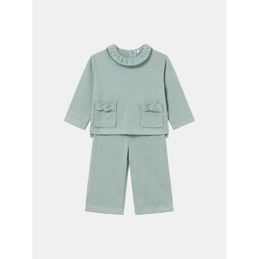 Mayoral Komplet sweter i spodnie materiałowe 2550 Zielony Regular Fit ze sklepu MODIVO w kategorii Komplety niemowlęce - zdjęcie 182702996