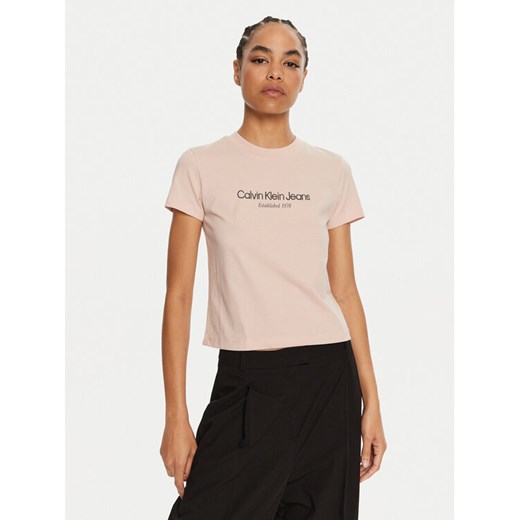 Calvin Klein Jeans T-Shirt J20J224914 Różowy Regular Fit ze sklepu MODIVO w kategorii Bluzki damskie - zdjęcie 182703296