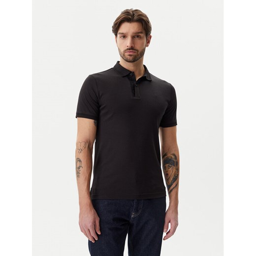 Calvin Klein Polo K10K114135 Czarny Regular Fit ze sklepu MODIVO w kategorii T-shirty męskie - zdjęcie 182703447