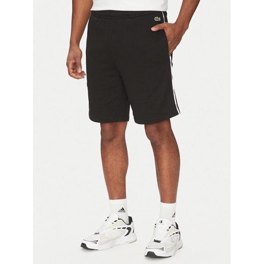 Lacoste Szorty sportowe GH9896 Czarny Regular Fit ze sklepu MODIVO w kategorii Spodenki męskie - zdjęcie 182704447